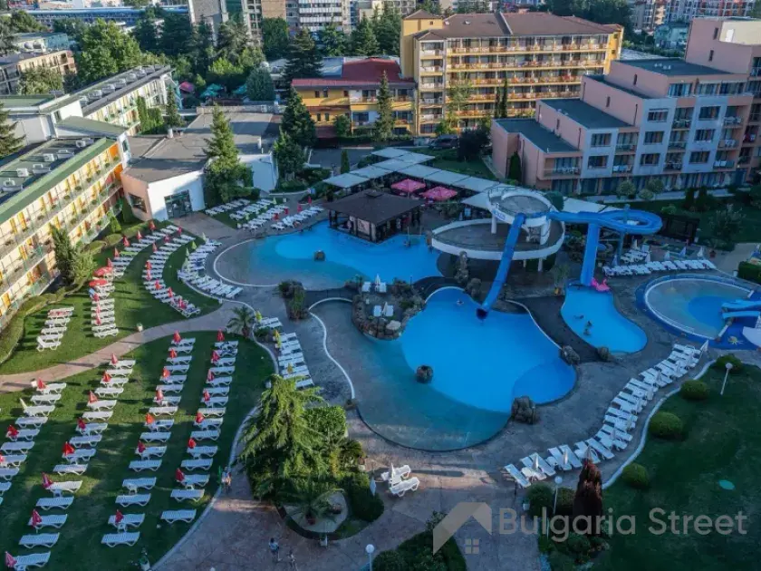 Бассейн