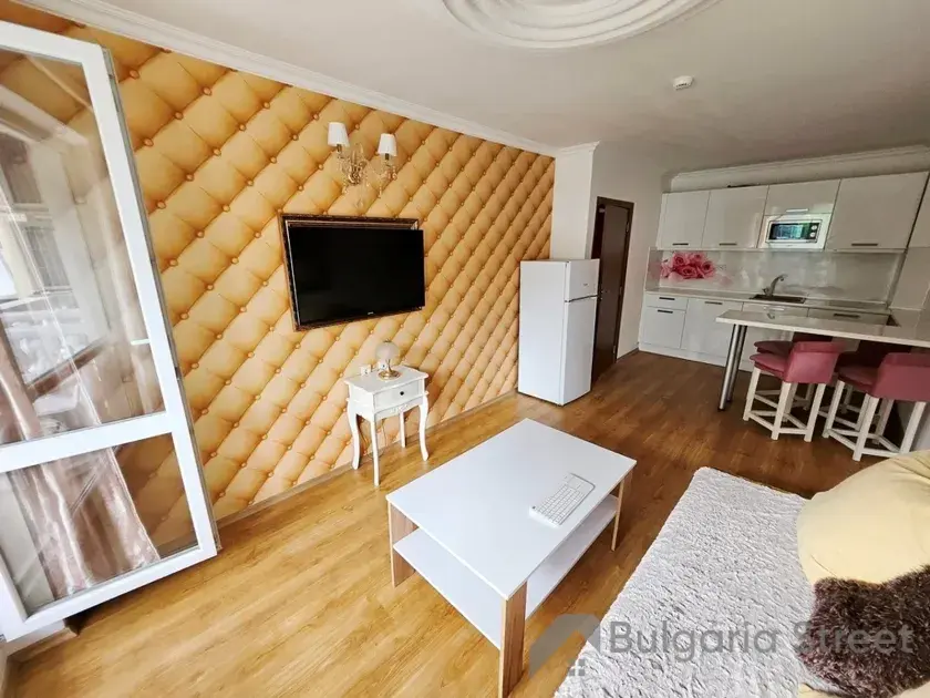 Sweet Homes 5 |Двухкомнатная квартира: гостиная,кухня