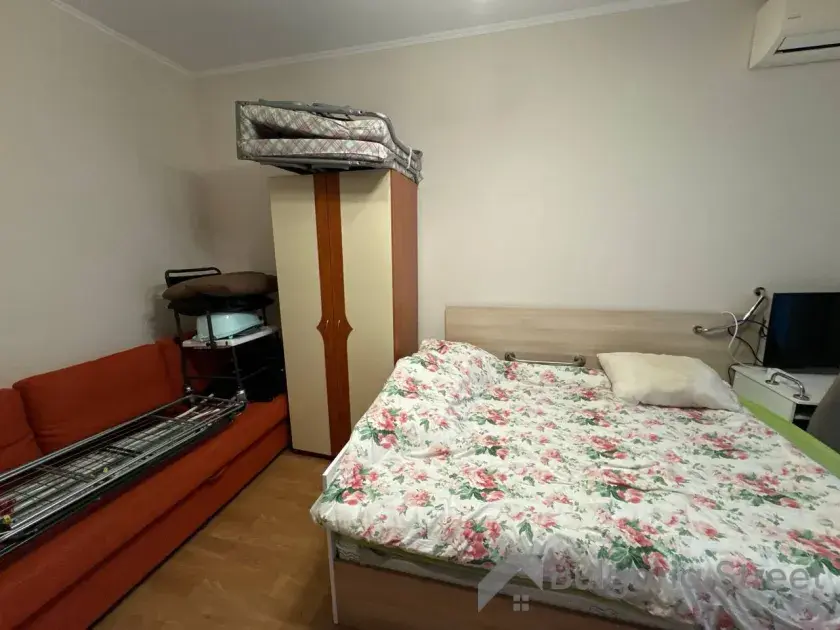 Venera Palace | Зонировання студия: кухонна, гостинная и спальная зона