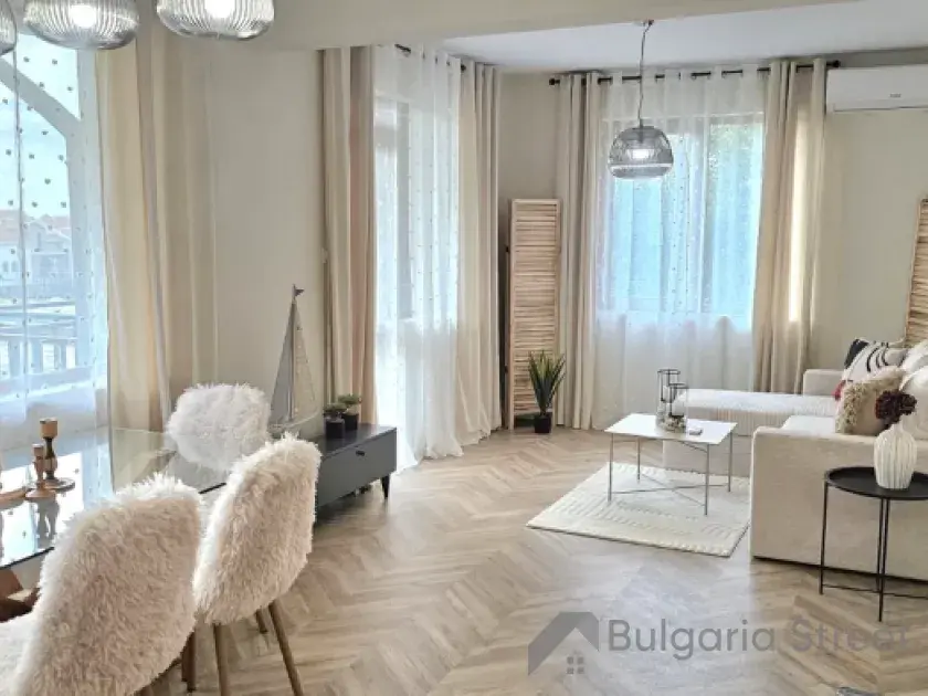 меблированная гостиная