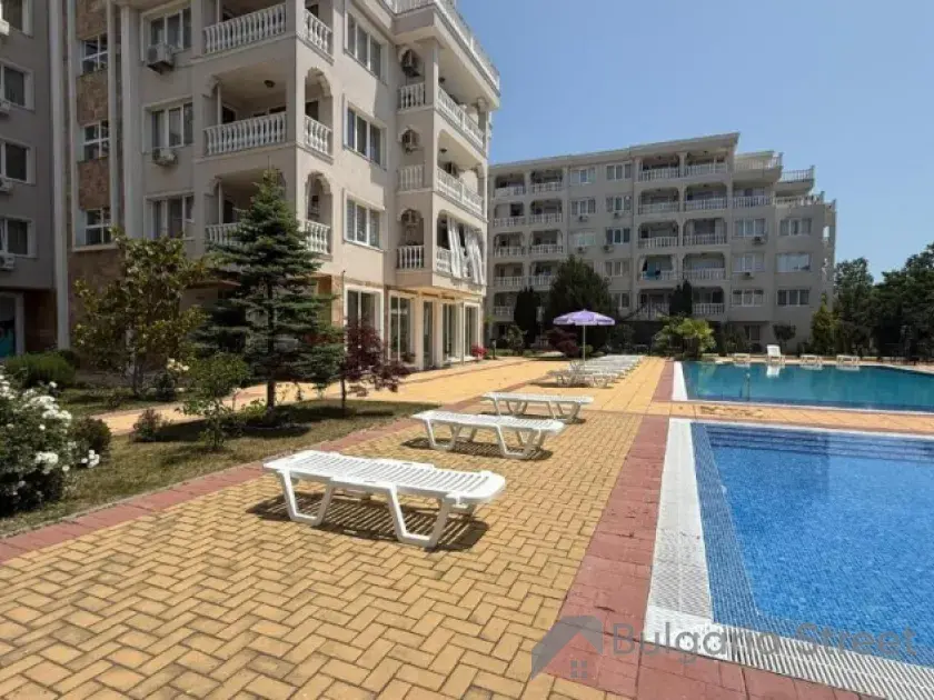 Lifestyle Delux | Трёхкомнатная квартира в Несебре