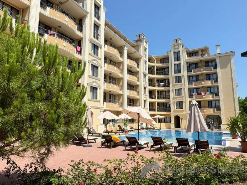 Flora Bech Resort Pomorie |