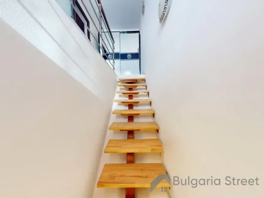 лестница на второй этаж