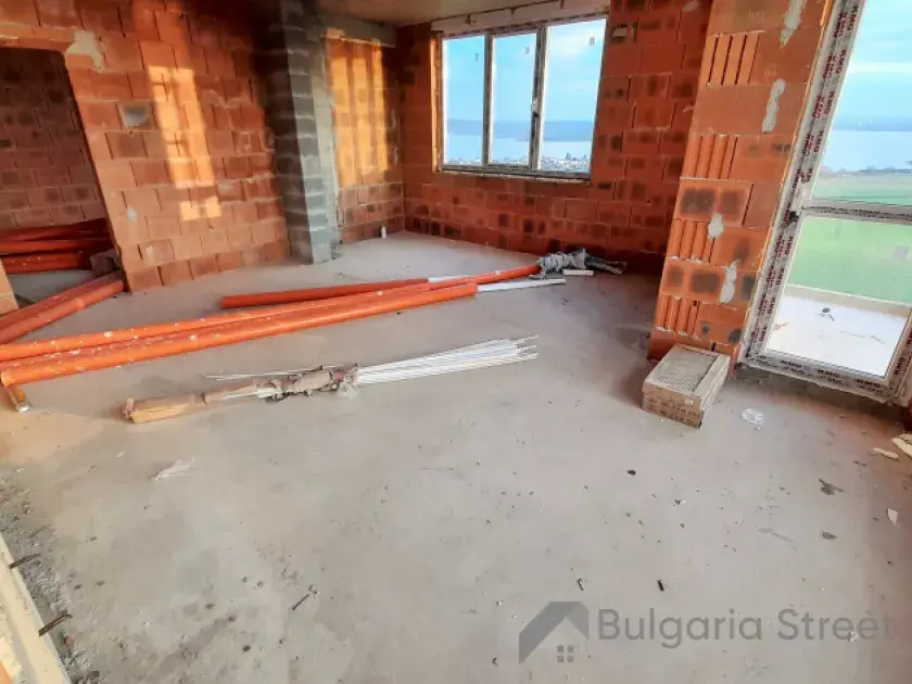 Panorama Burgas | Новый жилой дом — Трёхкомнатная квартира с гаражом в Бургасе