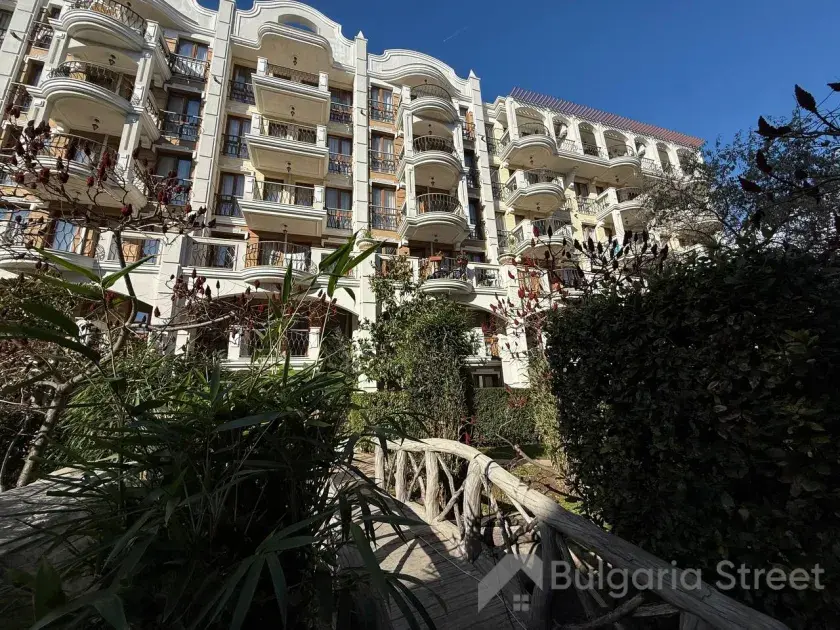 Harmony Suites – Dream Island 9 | Студия-апартамент на Солнечном берегу