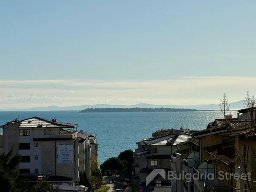 терраса с видом на море