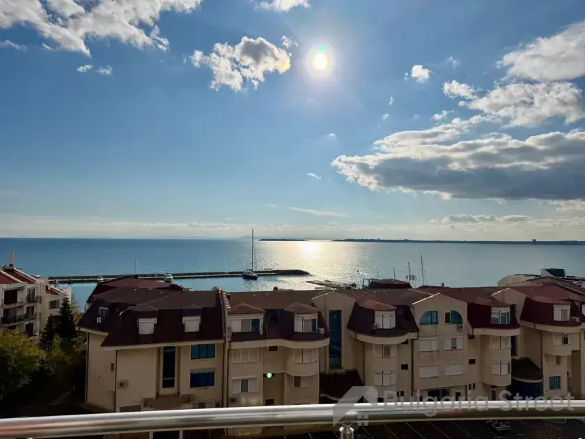 терраса с видом на море