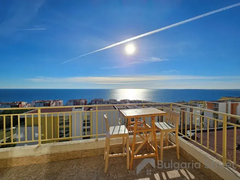 Crown Fort Club | Апартамент первой линии моря с панорамным видом в составе Fort Noks Grand Resort