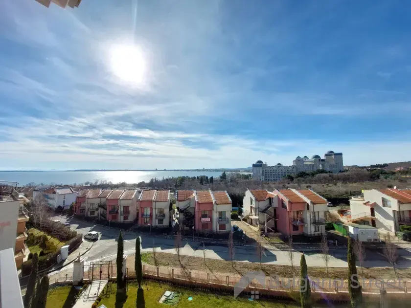 Вид с террасы на море