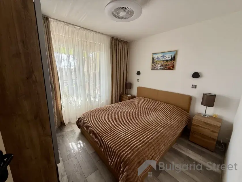 кровать