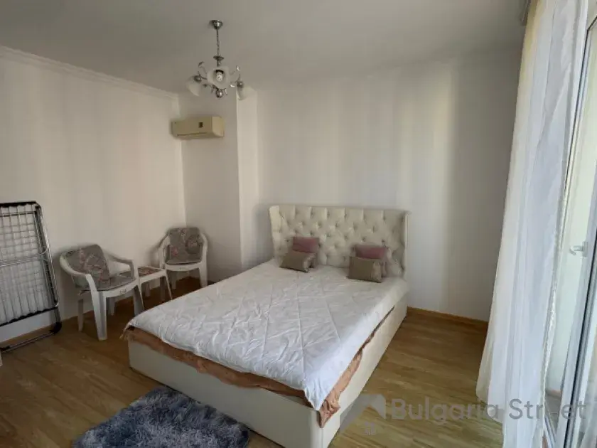 Magnolia Residence 2 | Большая зонированная студия у моря с мебелью и техникой