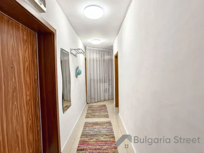прихожая коридор