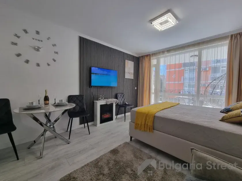 Меблировка и интерьер